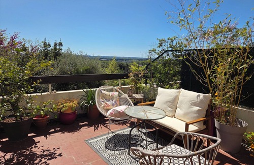 Costieres Apartment | Charming studio with south-facing terrace and view