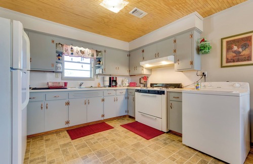 Subiaco House | Charming Subiaco Getaway Near Arkansas River!