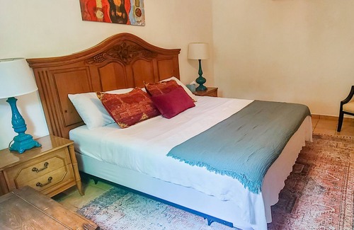 Loma de Guadalupe Apartment | Charming suite in Hacienda La Quinta