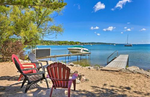 Suttons Bay House | Charming Suttons Bay Cottage with Shared Waterfront!