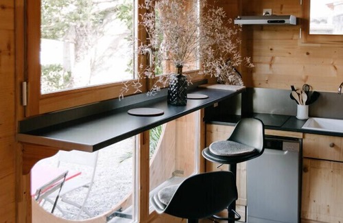 L'Isle-sur-la-Sorgue House | Charming Tiny House
