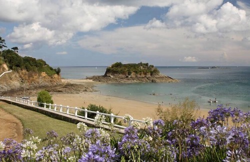 Saint-Quay-Portrieux Apartment | Charming T2, 5min walk from the beach