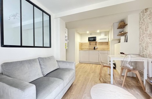 Riom Apartment | Charming T1 New in Riom in the Heart of the City!
