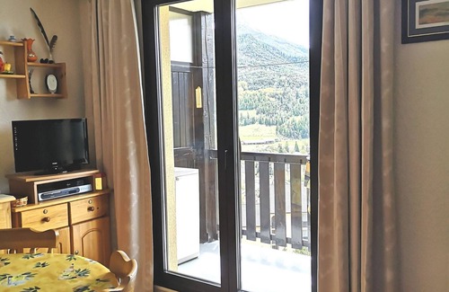 Barcelonnette Apartment | Charming T2 with terrace for 4 in Barcelonnette