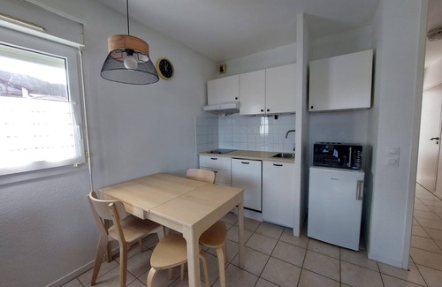 Behobie Apartment | Charming T2 with pool 2 min from beach