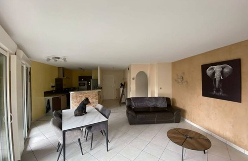 Gap Apartment | Charming T3 Apartment in the Heart of Gap