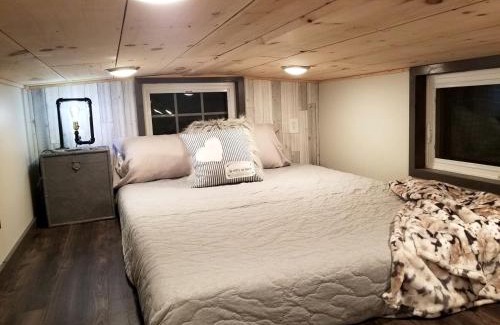 Georgia Coast House | Charming Tiny House Retreat in Danville, Georgia