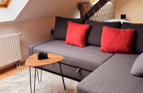 Gruna Apartment | Charming top floor apartment in the heart of Dresden