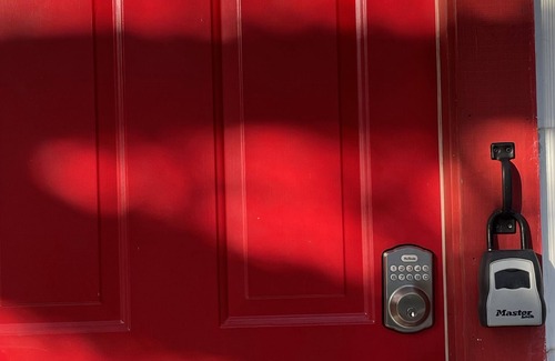 Winter Haven House | Charming Town House — 10 Minutes from the Legoland Park and Downtown