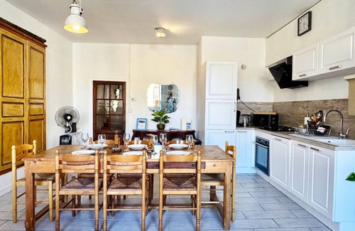 Gontaud Apartment | Charming Townhouse in the Heart of Monségur
