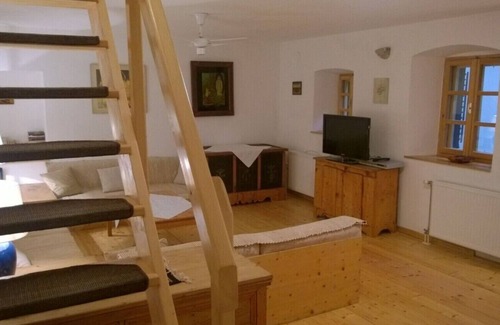 Krk House | Charming townhouse in the historic old town of Krk
