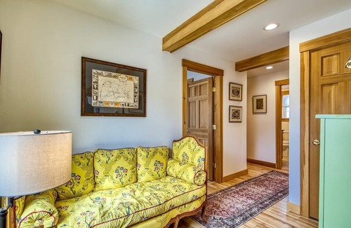 Winter Harbor Apartment | Charming Two Bedroom Apt in Coastal Village
