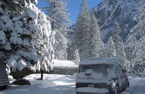 Strawberry Cabin | Charming Strawberry, Twin Bridges Cabin close to Sierra at Tahoe, American River