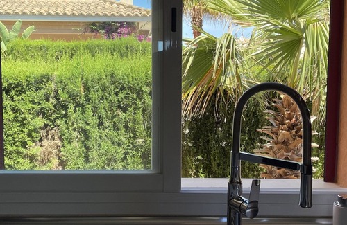Cala Murada House | Charming vacation home for 4 people/Wifi/BBQ/large pool area