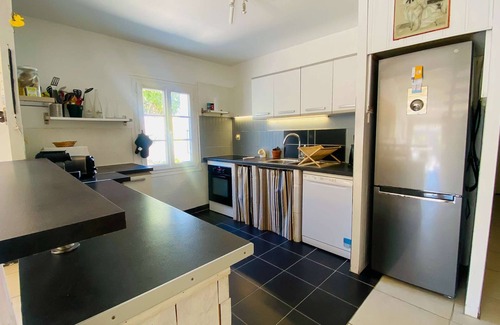 Le Bois-Plage-en-Re House | Charming villa in a quiet location with courtyard