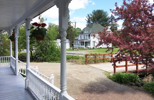 East Meredith House | Charming Victorian Farmhouse in Historic Hamlet