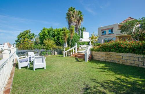 Sanlucar de Barrameda Villa | Charming villa in Sanlúcar de Barrameda with private pool
