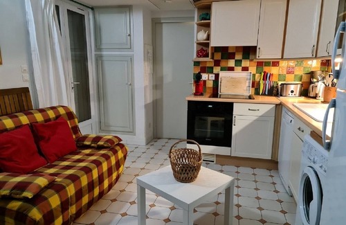 Cabasson Villa | Charming Villa, 3 stars, Quality Var label in a Provencal hamlet - WIFI