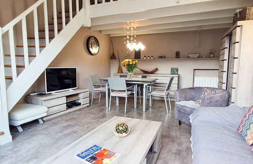 La Couarde-sur-Mer House | Charming villa in the heart of Village with yard