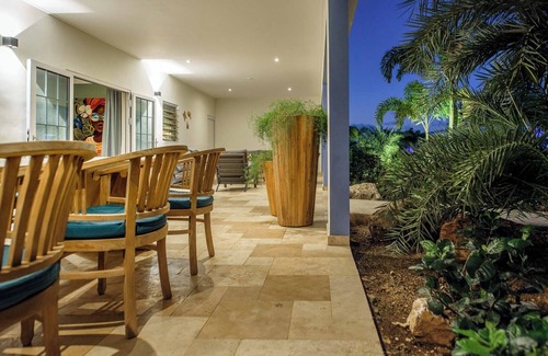 Willemstad Villa | Charming Villa Deluxe with private pool in wonderful Willemstad