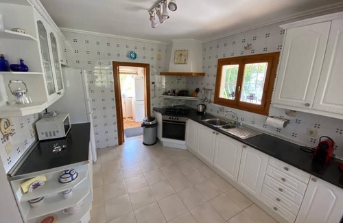 Benitachell House | Charming villa for 8 people in a quiet location, with large swimming pool and magnificent view