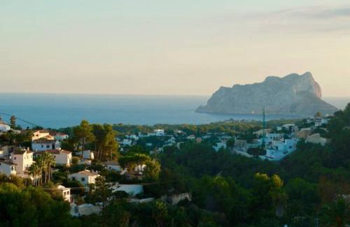 Fustera Villa | Charming Villa in Montemar with private pool and sea views