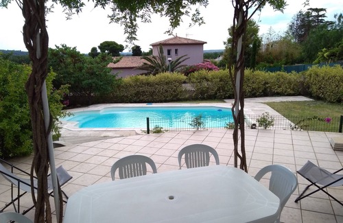 Campagnan Villa | Charming villa in Occitania, between sea and mountains.