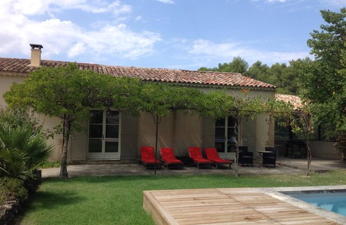 Rognes Villa | Charming villa in peace on 16000 m ² of ground with swimming pool
