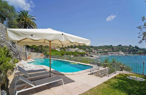 Portovenere Villa | Charming Villa With Beautiful Sea Views