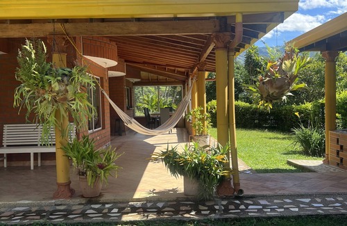 Copacabana Villa | Charming Villa Near to Medellín Metro and Malls