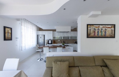 Savena Apartment | Charming villa on the hills of Bologna