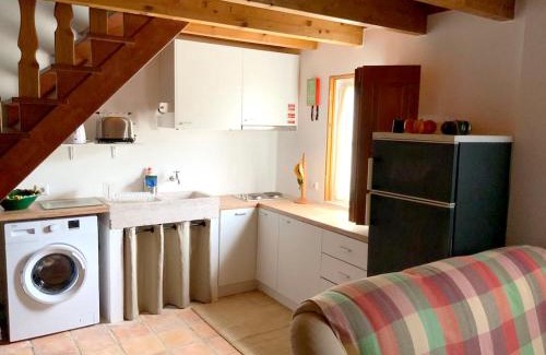 Pedrogao Villa | Charming villa in Casais de São Brás