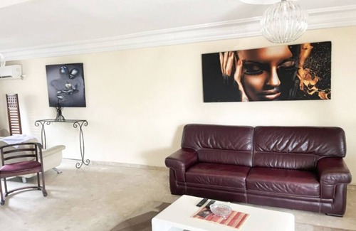 Douala Villa | Charming villa with garden in Makèpè