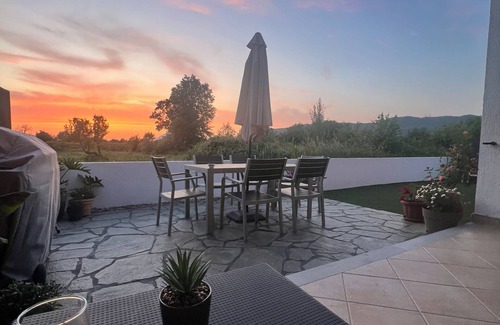 Ag. Georgios Villa | Charming Villa with Garden, 10-Min Walk to St. George Beach, Close to Amenities
