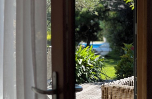 Lanveoc House | CHARMING VILLA WITH HEATED SWIMMING POOL, rated 4 *.