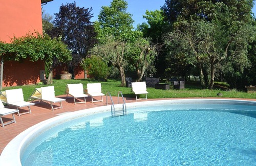 Altopascio House | Charming Villa with private pool between Lucca and Florence