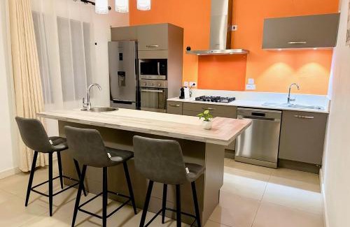 Port Louis House | Charming Villa with Private Pool