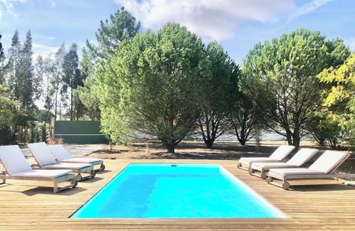 Grandola House | Charming Villa with Private Pool close to Comporta