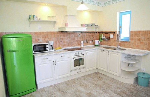 Poljica Villa | Charming villa with private heatable pool