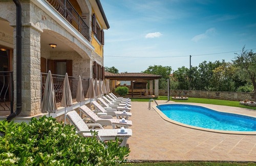 Buici Villa | Charming villa with private pool near Porec