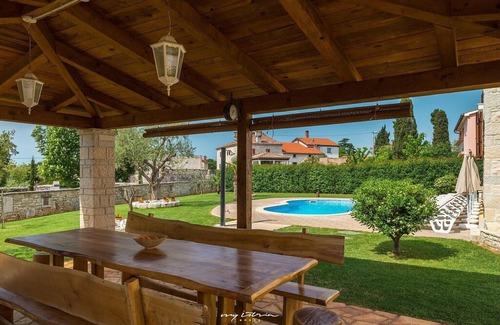 Buici Villa | Charming villa with private pool near Porec