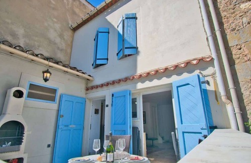 Puicheric House | Charming village house in Puicheric with courtyard