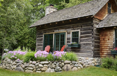 Bay Harbor Cabin | Charming Vintage Cabin on Beautiful Walloon Lake
