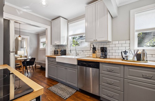 Ward Parkway House | Charming Waldo Retreat: Cozy Home with Historic Character and Modern Comfortsn