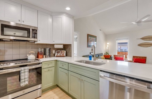 Russellville House | Charming Waterfront Compound w/Lake Access - Pet Friendly -Theatre and Game Room