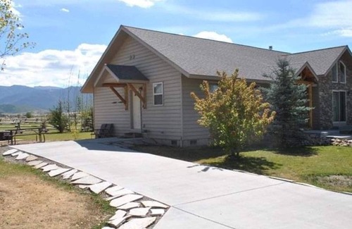 Clawson Cottage | Charming with Incredible Views of Targhee and Tetons!