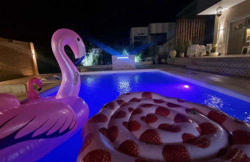 Dar Allouche House | Charming with pool 3-bedroom house in Dar Allouche with AC