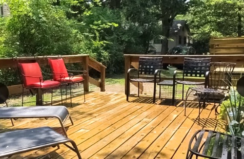 Lakeside House | Charming Woodland Cottage Minutes from Lake Michigan with W/D & AC