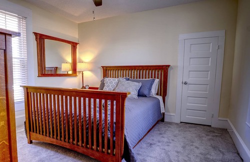 Kannapolis Apartment | Charming Workspace Oasis