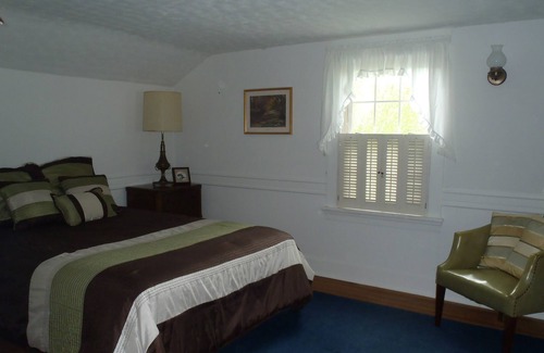 Lakewood Other | Charming Yet Spacious Farmhouse With 3 Br 2.5 Baths At The Center Of It All!